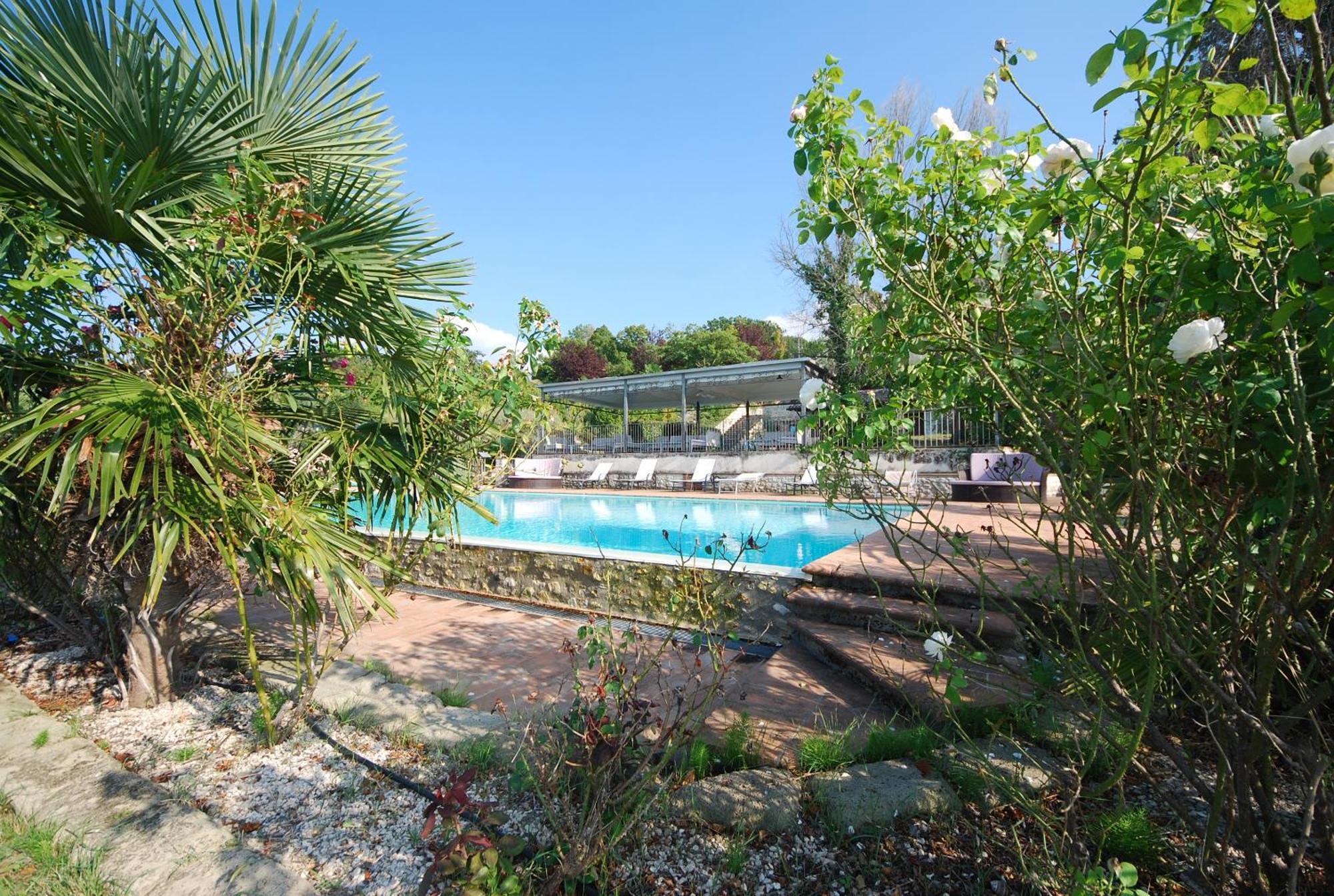 Spoleto By The Pool Guest House Exterior photo